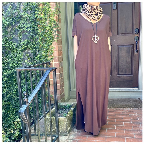 08 Brown side pockets loose fit maxi dress - Picture 5 of 7